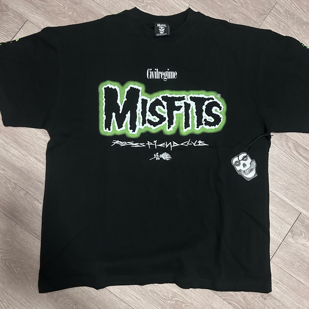 Misfits Graphic Tee - Black with Green Logo